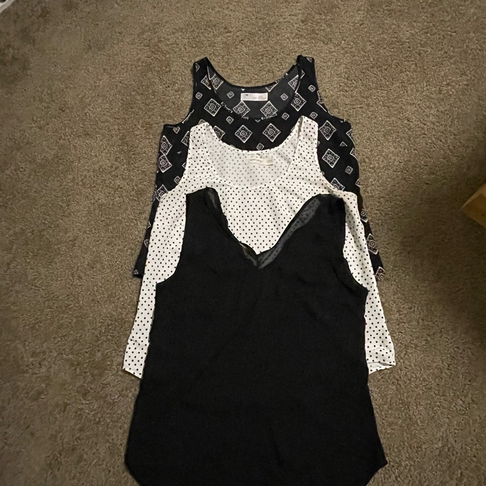 Bundle of 3 Tank Tops, Faded Glory, Time Tru, and Leo&Rosi, Sz, all medium